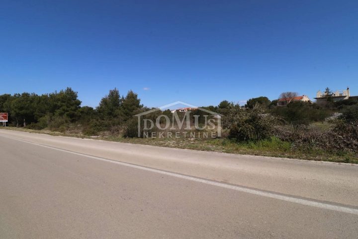 Land for sale 839 m² – Šibenik