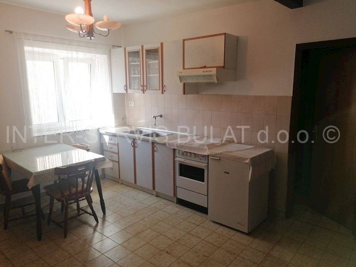 Haus Zu verkaufen - ŠIBENSKO-KNINSKA ŠIBENIK