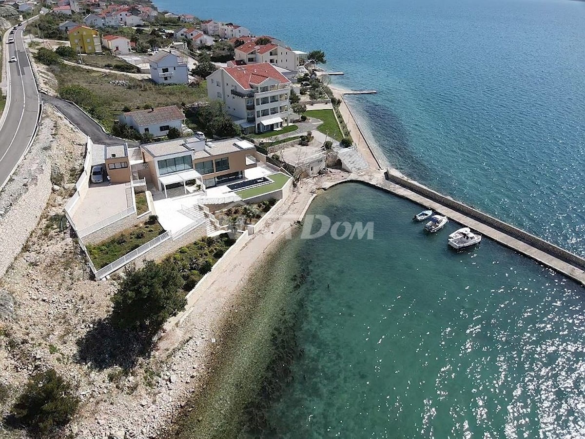 Kuća Na prodaju - Zadarska Ražanac - foto 2/50