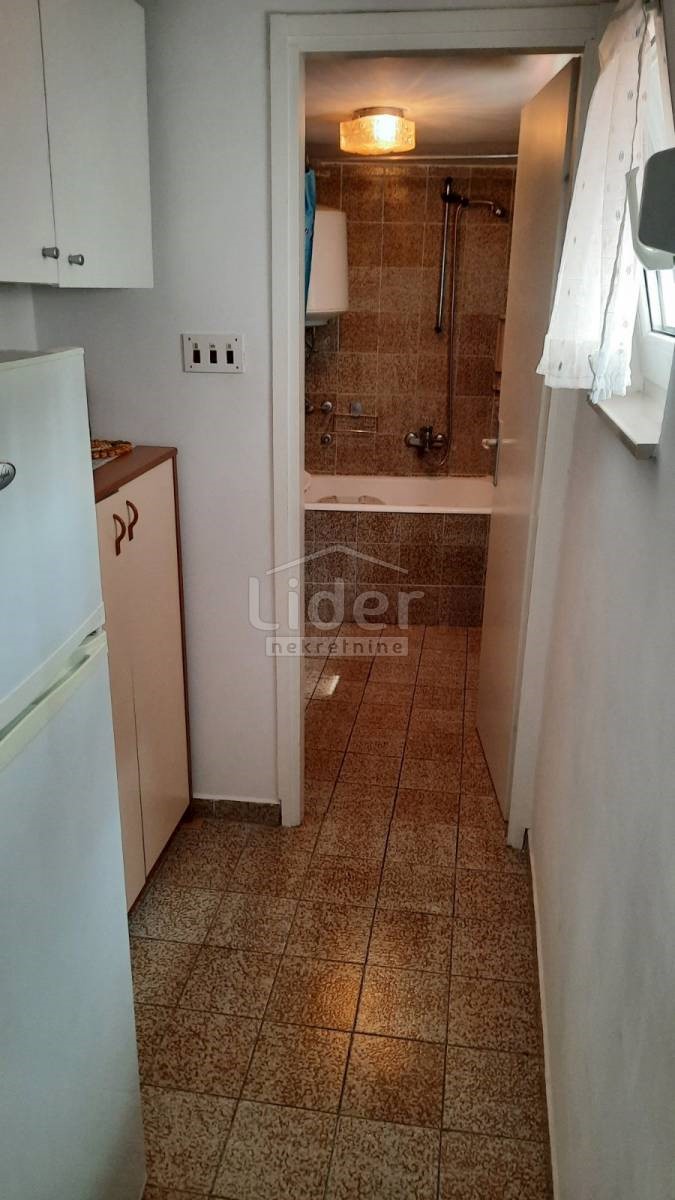 Kuća Na prodaju - PRIMORSKO-GORANSKA CRIKVENICA
