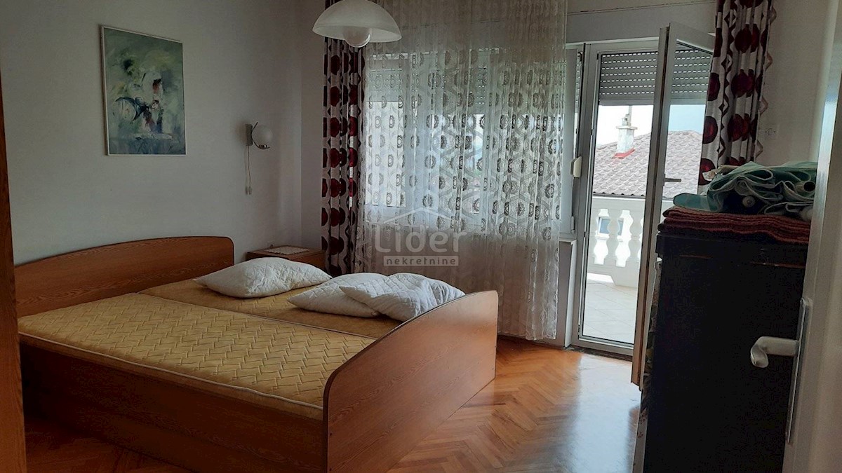 Kuća Na prodaju - PRIMORSKO-GORANSKA CRIKVENICA