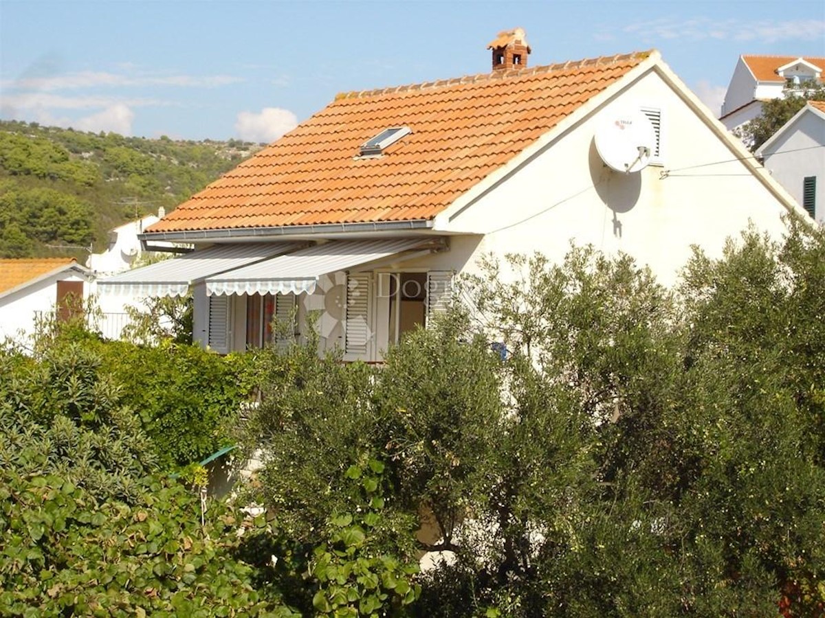 Casa In vendita - SPLITSKO-DALMATINSKA ČIOVO