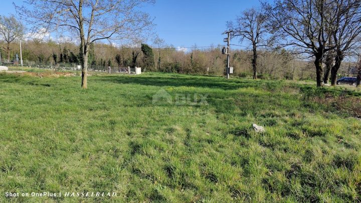 Grundstück zu verkaufen 1350 m² – Višnjan