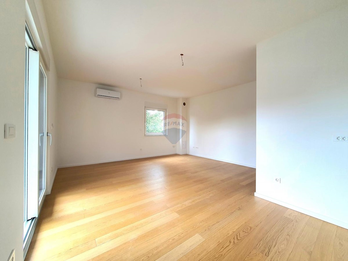 Apartmán Na predaj - ZAGREBAČKA VELIKA GORICA