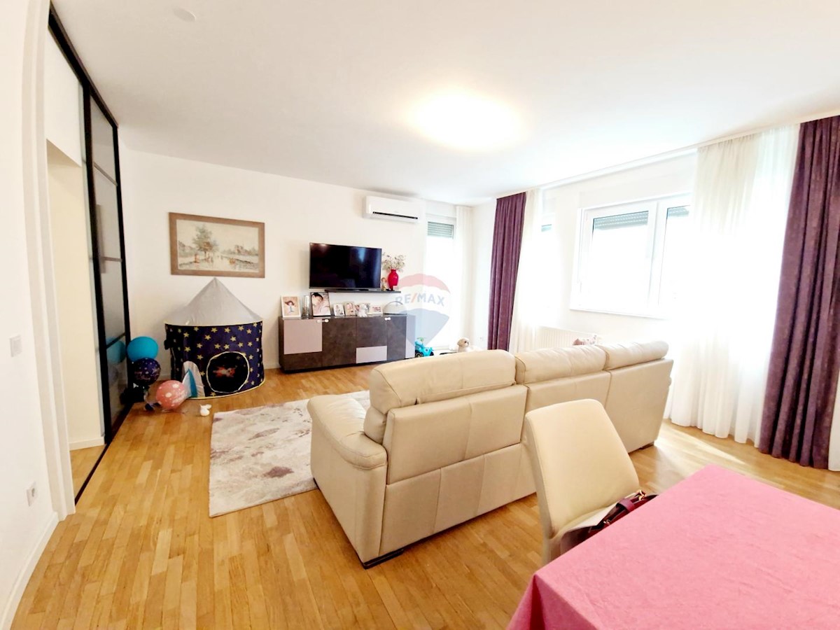 Apartma Na predaj - GRAD ZAGREB ZAGREB