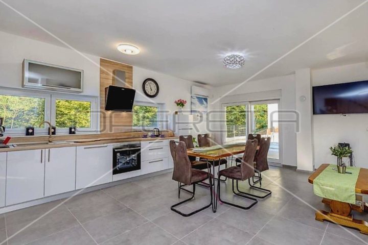 Haus zu verkaufen 84 m² – Kringa