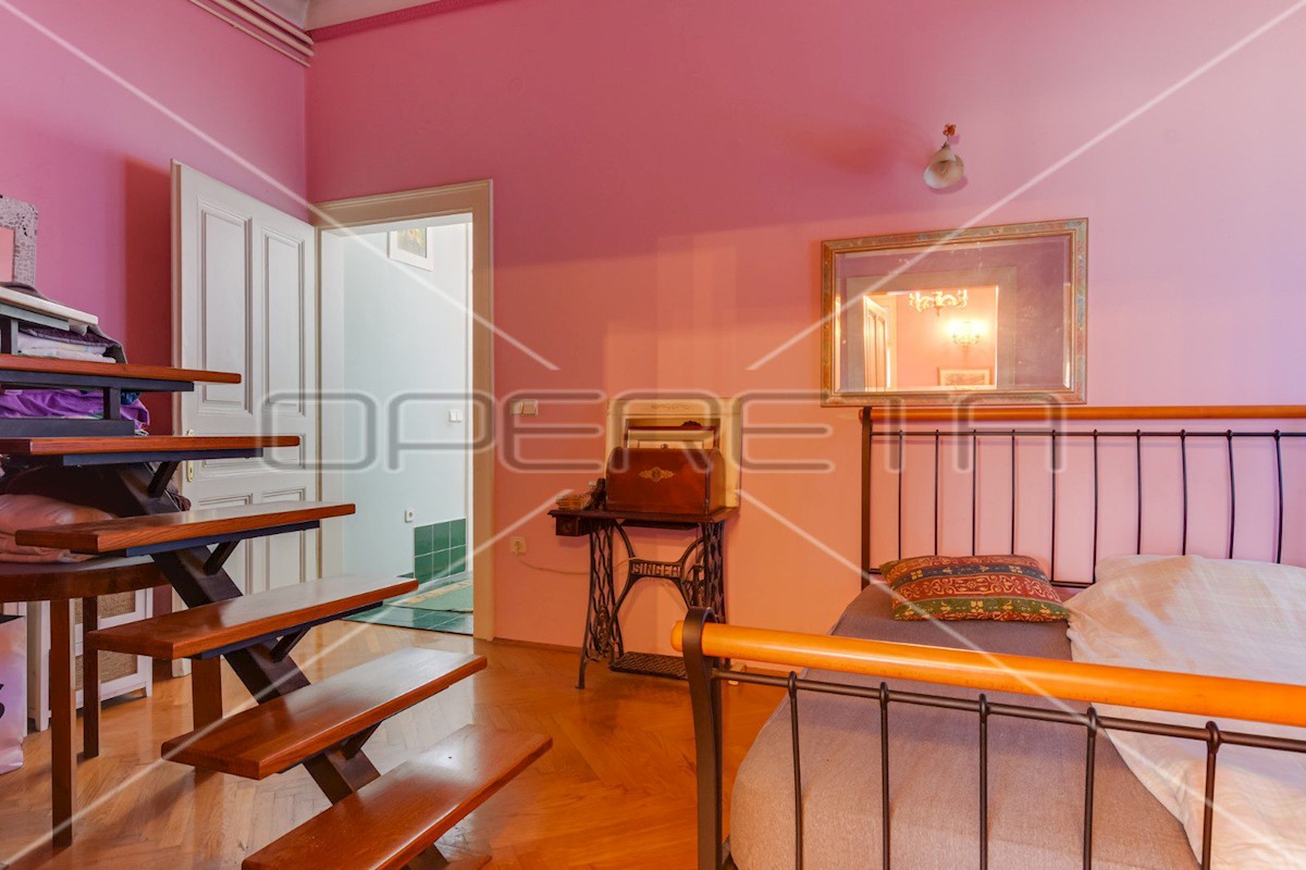 House For sale - ZAGREBAČKA JASTREBARSKO