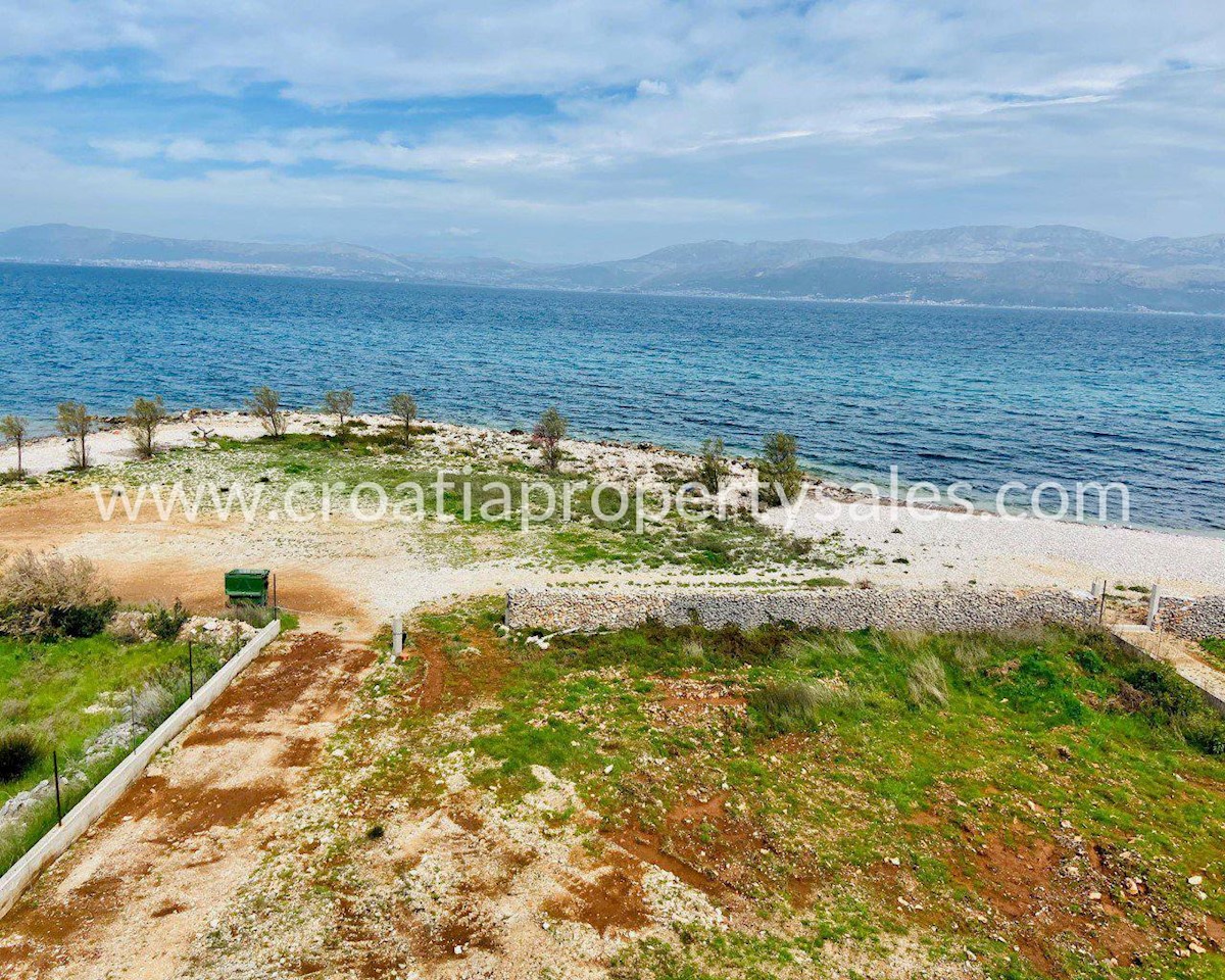 Terreno In vendita - SPLITSKO-DALMATINSKA BRAČ