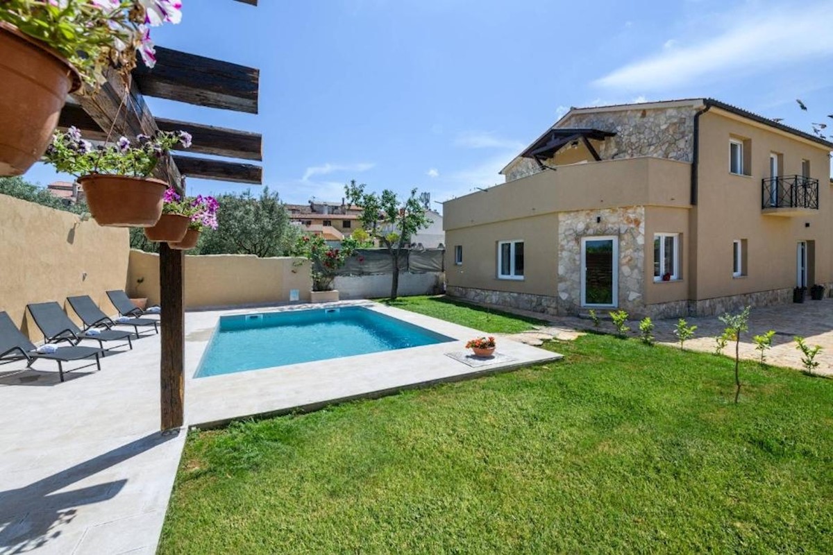 House For sale