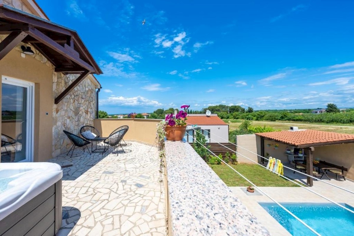 House For sale - ISTARSKA VODNJAN