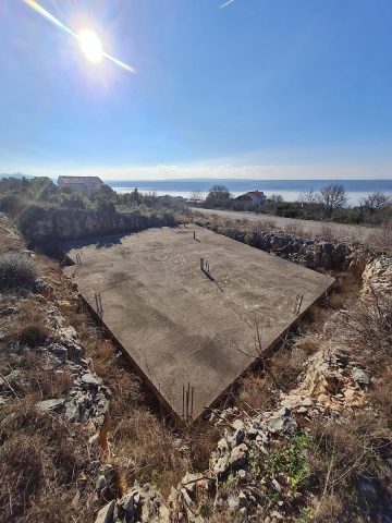 Hiša na predaj 150 m² – Maslenica