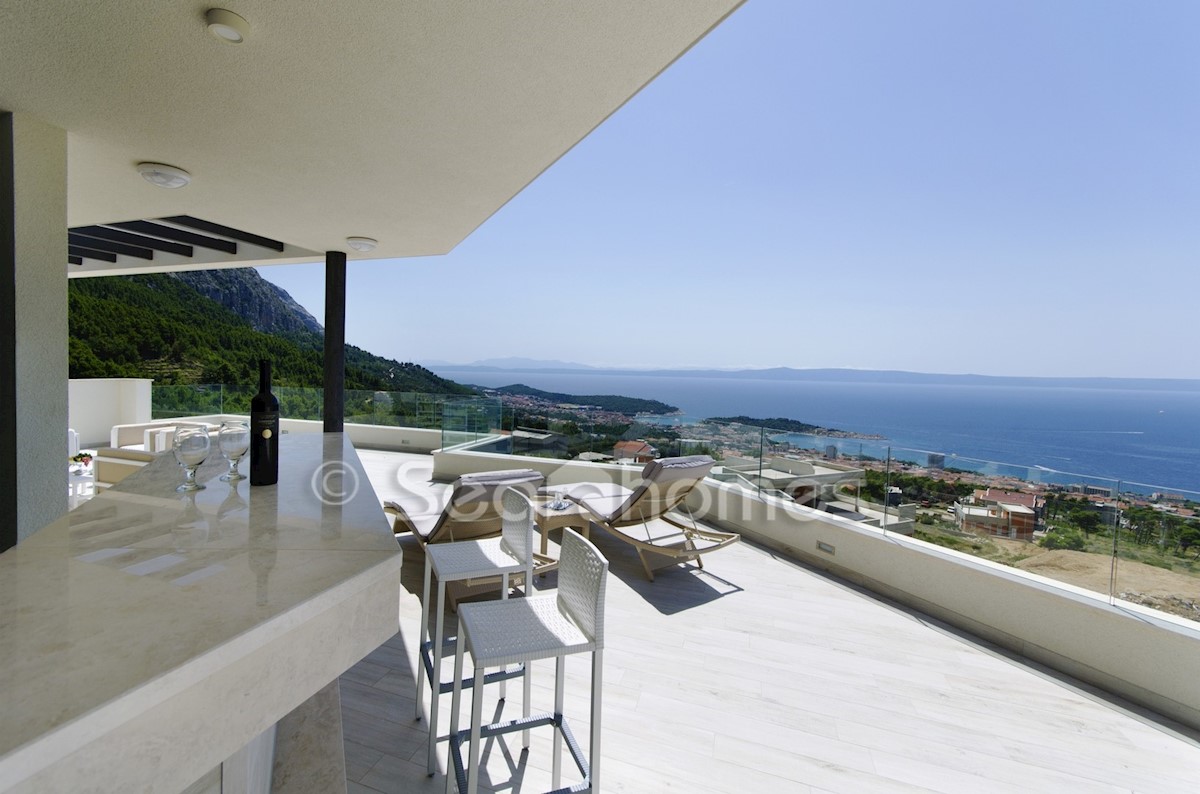Kuća Na prodaju - SPLITSKO-DALMATINSKA MAKARSKA