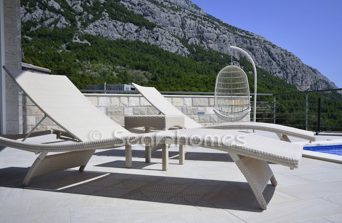 Kuća Na prodaju - SPLITSKO-DALMATINSKA MAKARSKA