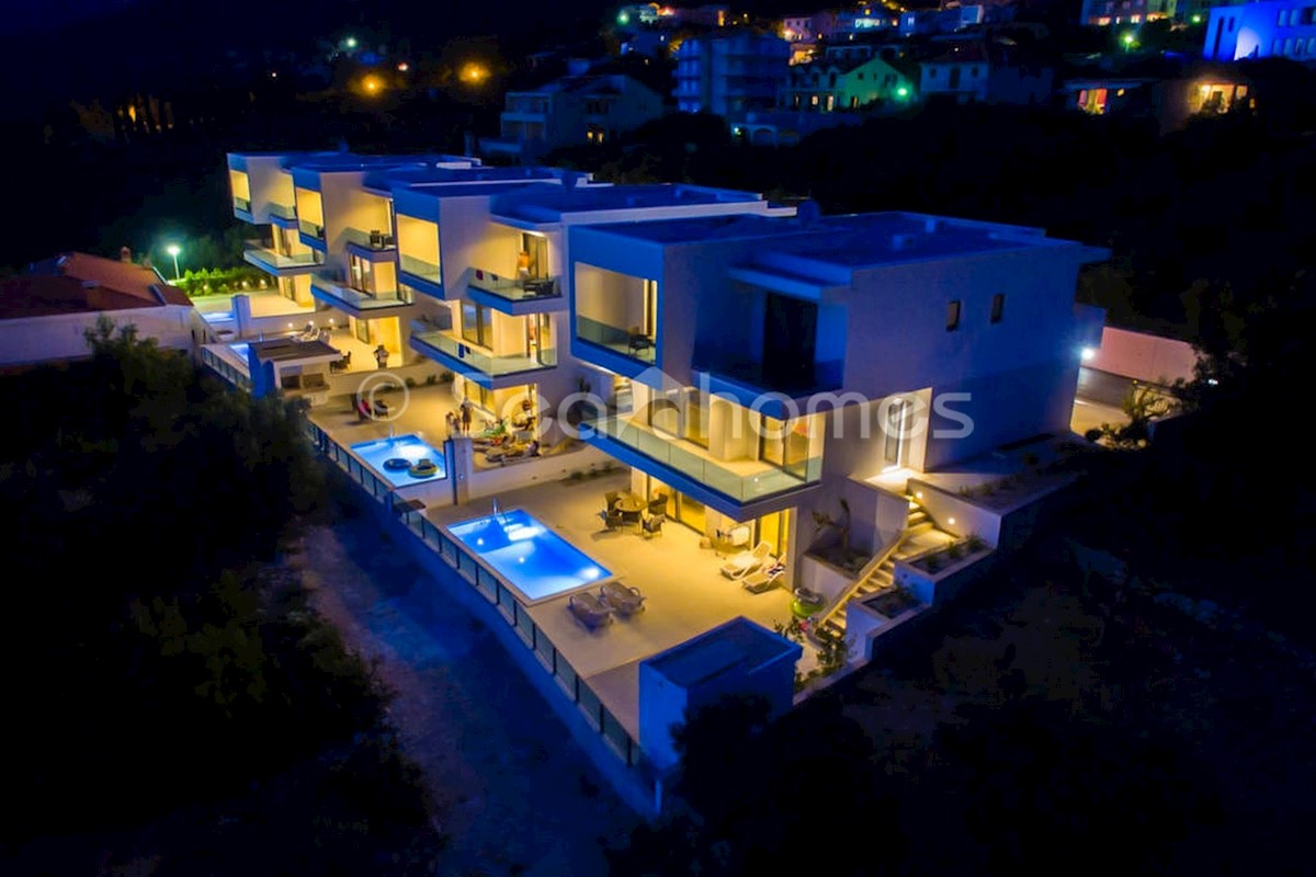 Casa In vendita - SPLITSKO-DALMATINSKA MAKARSKA