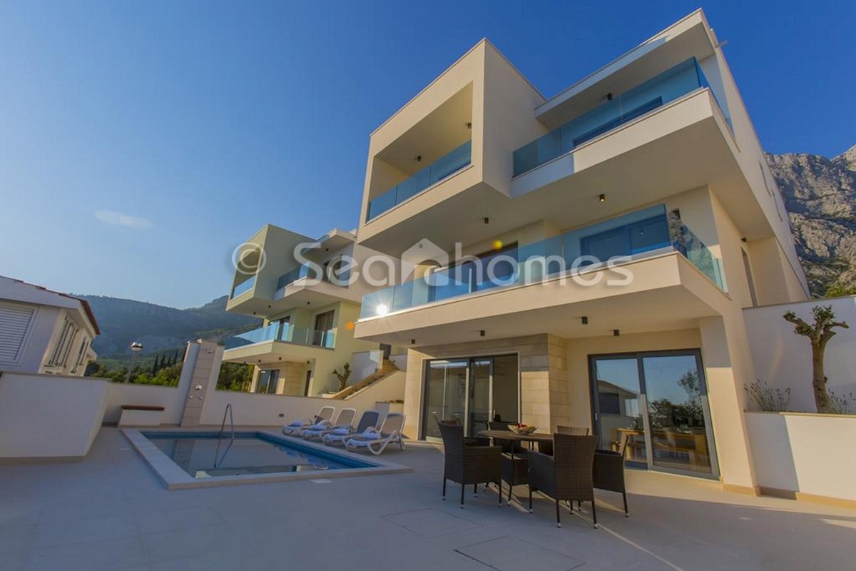 Casa In vendita - SPLITSKO-DALMATINSKA MAKARSKA