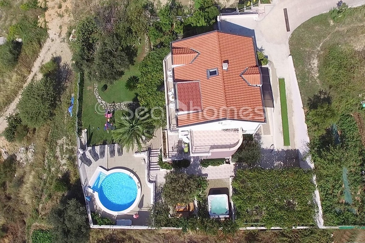 Haus Zu verkaufen - Splitsko-dalmatinska Makarska - foto 1/49