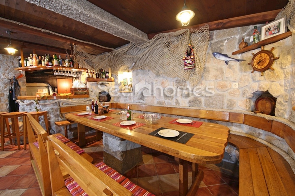 Haus Zu verkaufen - SPLITSKO-DALMATINSKA MAKARSKA