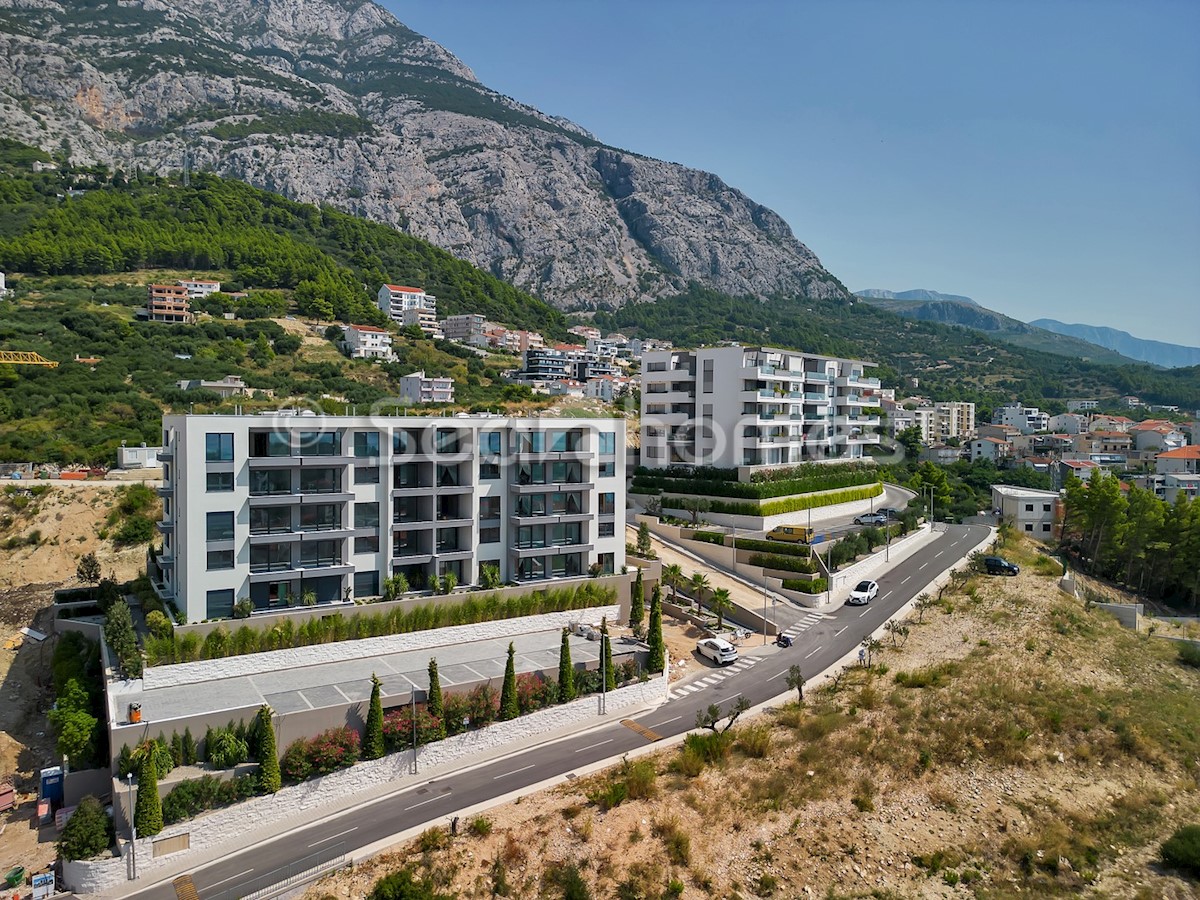 Kuća Na prodaju - SPLITSKO-DALMATINSKA MAKARSKA