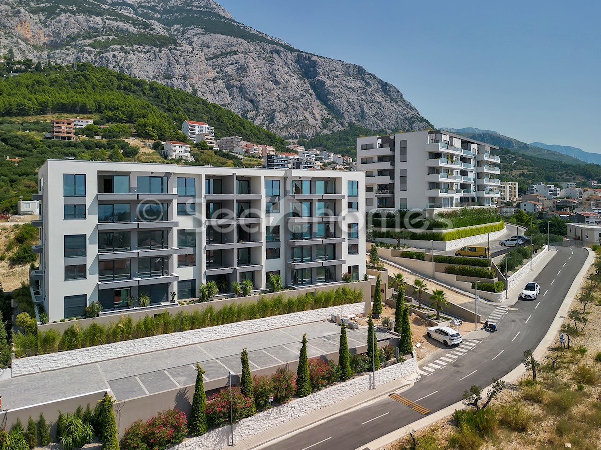 Kuća Na prodaju - SPLITSKO-DALMATINSKA MAKARSKA