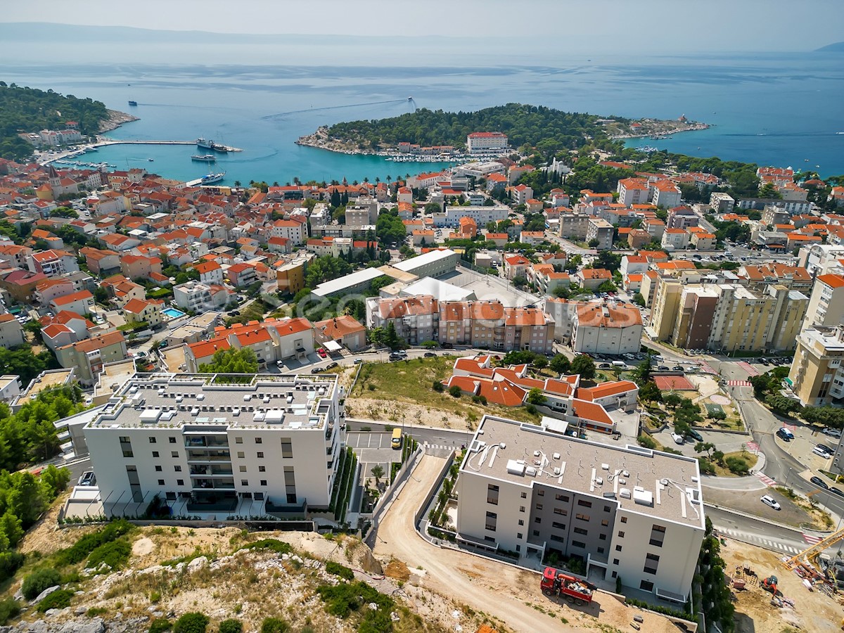 Kuća Na prodaju - SPLITSKO-DALMATINSKA MAKARSKA