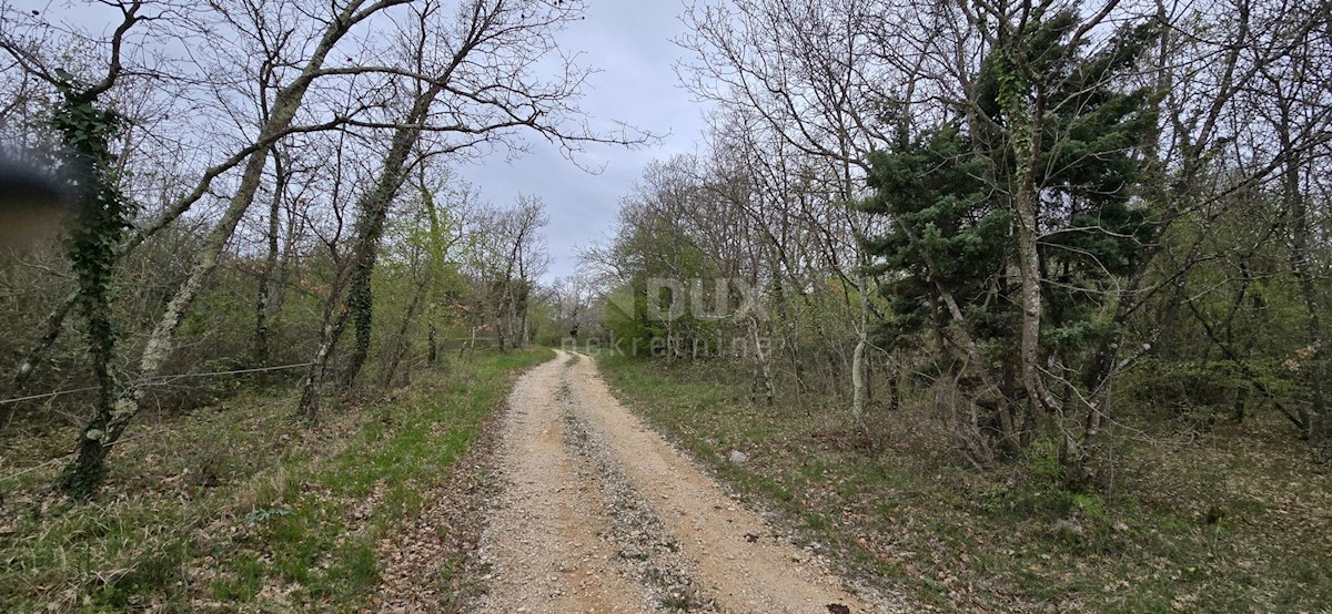 Terrain À vendre - ISTARSKA KANFANAR