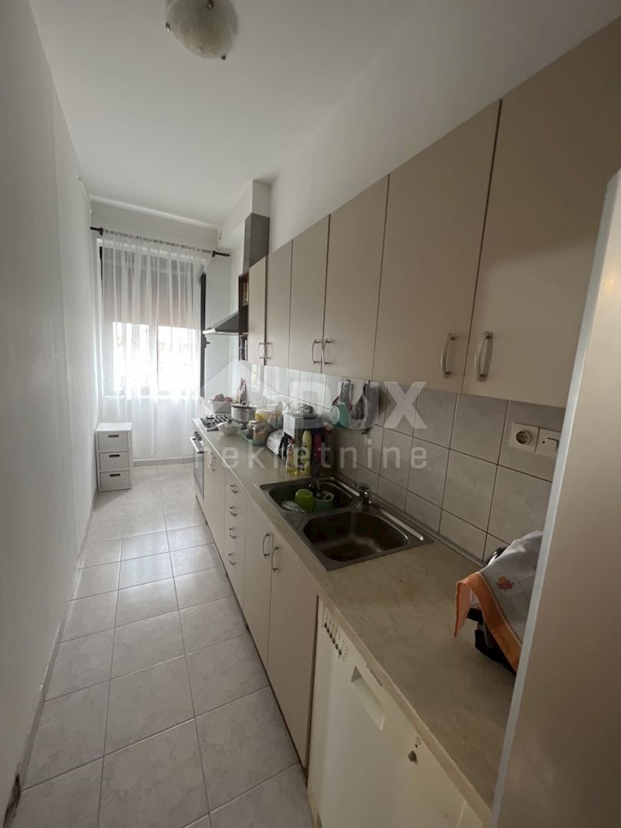Flat For sale - PRIMORSKO-GORANSKA KASTAV
