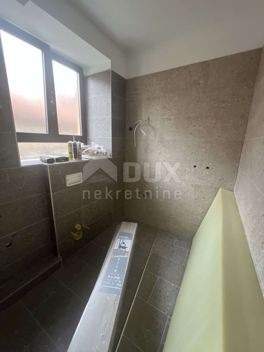 Flat For sale - PRIMORSKO-GORANSKA KASTAV