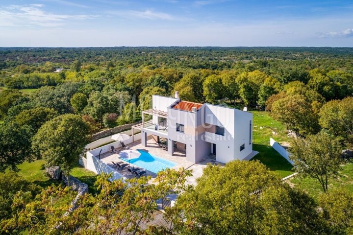 Kuća na prodaju 160 m² – Orihi