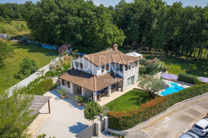 Casa in vendita 170 m² – Poreč