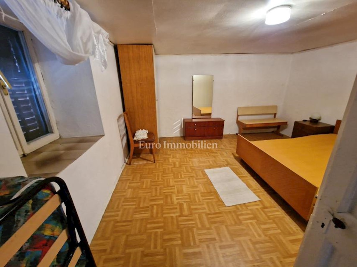 Hiša Na predaj - PRIMORSKO-GORANSKA KRK