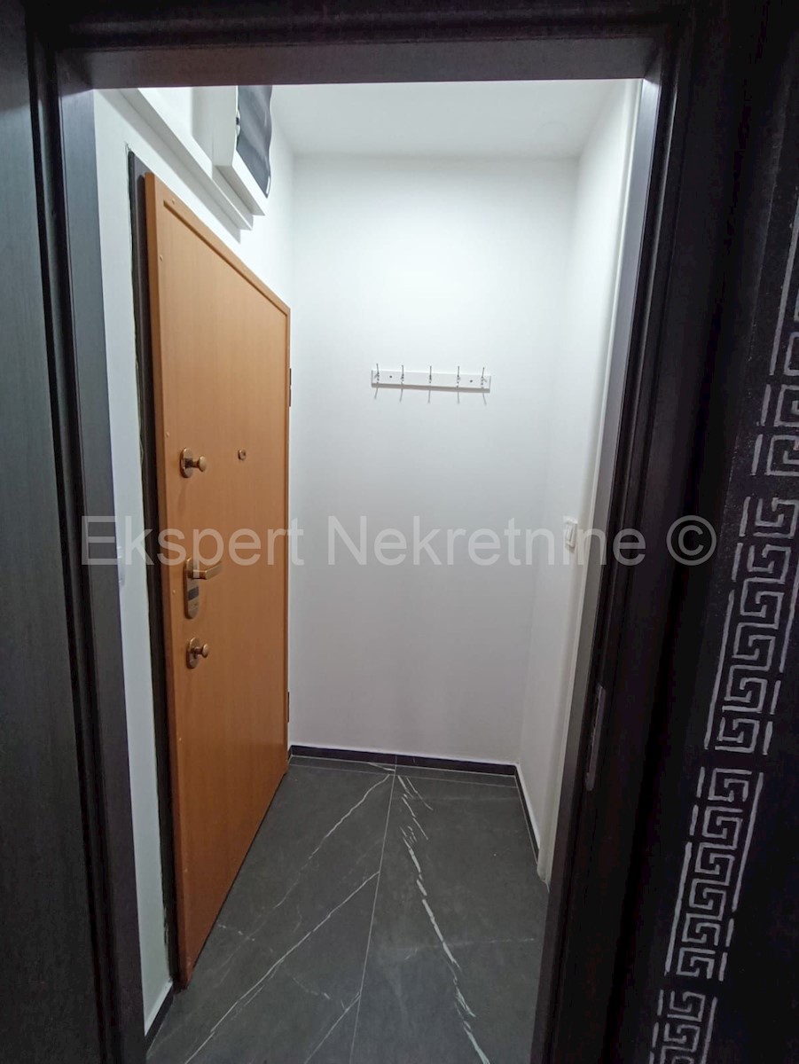 Flat For sale - SPLITSKO-DALMATINSKA OMIŠ