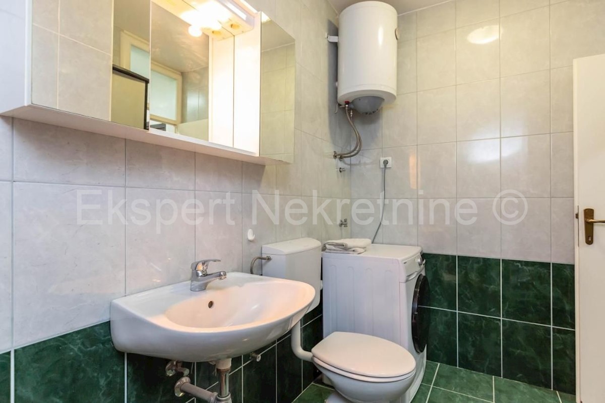 Flat For sale - SPLITSKO-DALMATINSKA OMIŠ