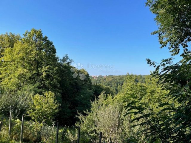 Terreno in vendita 596 m² – Gračani