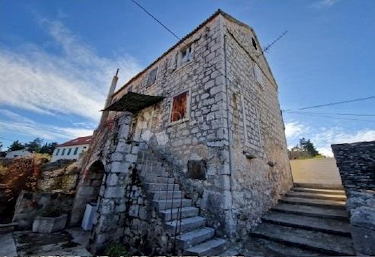 House For sale - SPLITSKO-DALMATINSKA BRAČ