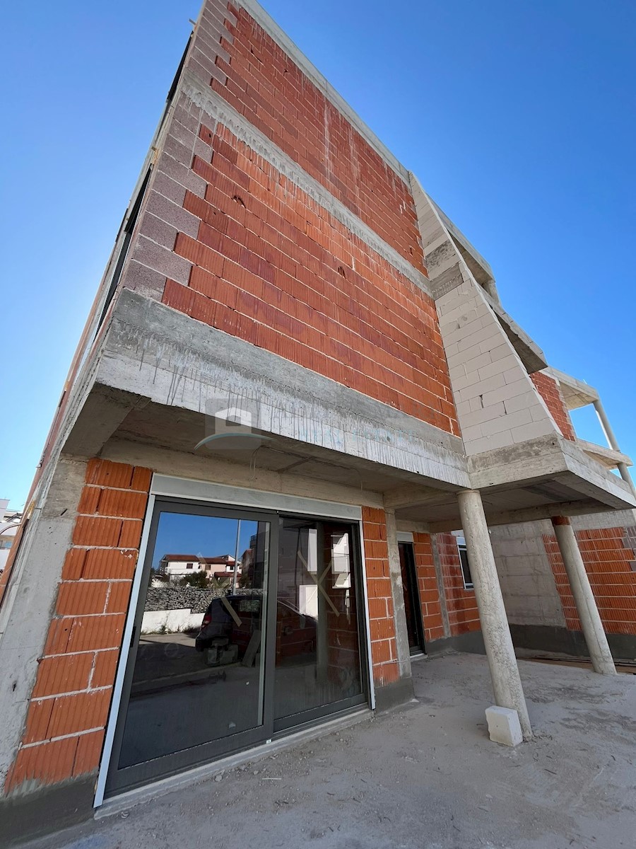Apartma Naprodaj - ŠIBENSKO-KNINSKA Vodice