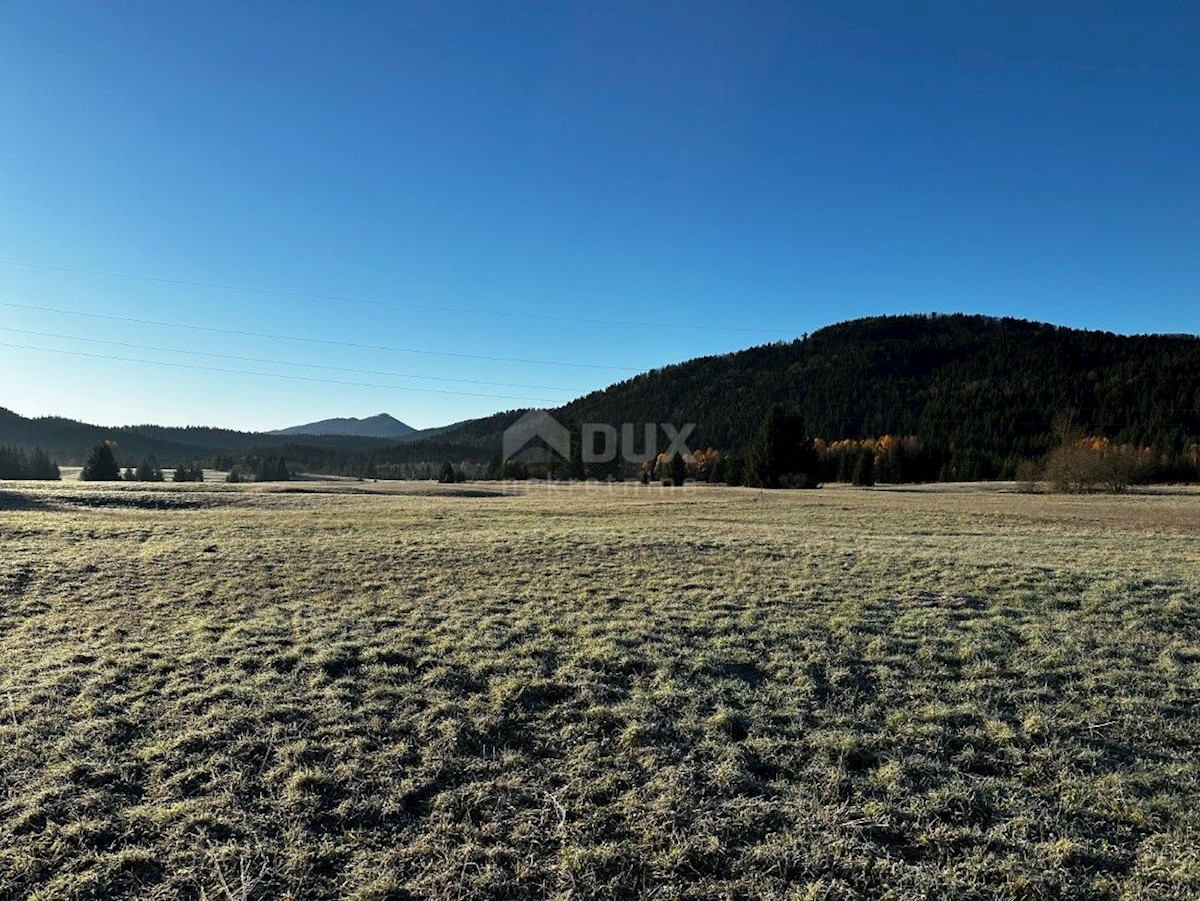 Zemljište Na prodaju - PRIMORSKO-GORANSKA RAVNA GORA