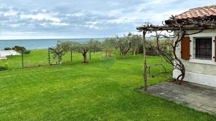Terrain à vendre 585 m² – Umag