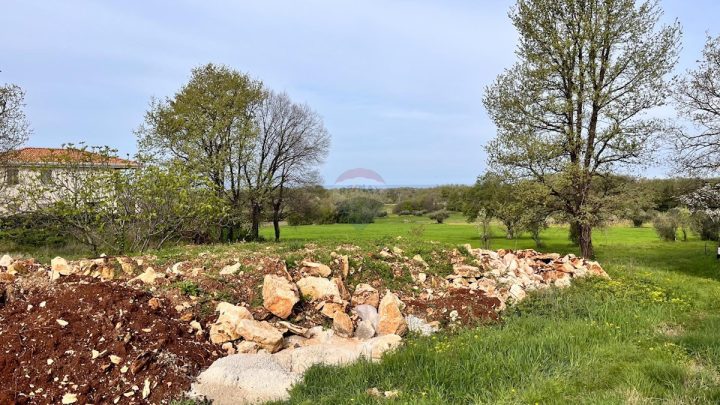 Pozemek na prodej 1274 m² – Brtonigla