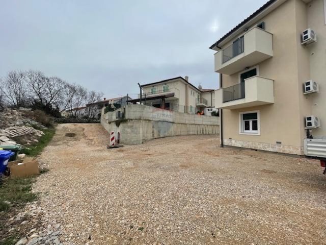 Appartement à vendre 152 m² – Milovčići