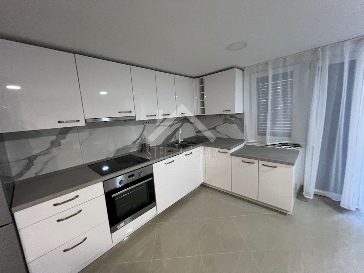 Maison À vendre - ZADARSKA VIR