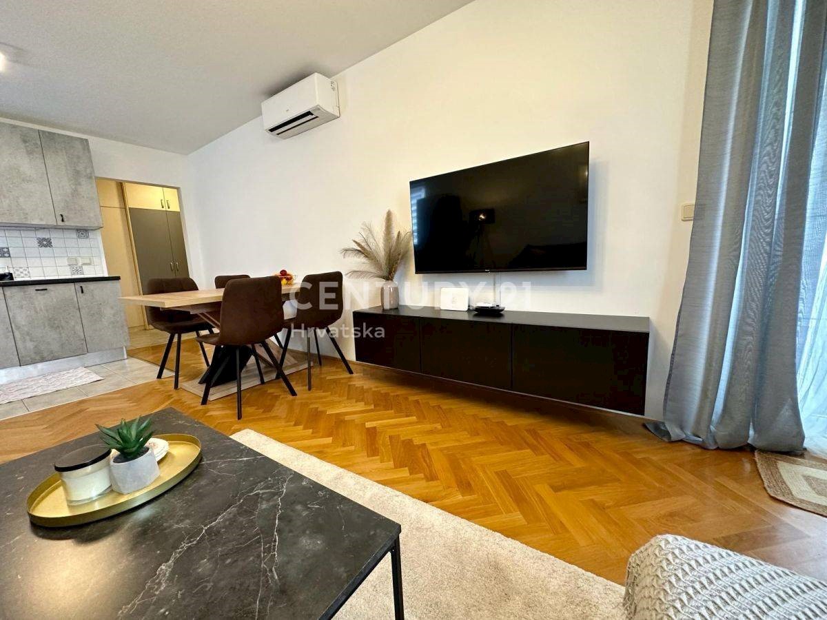 Apartmán Na prodej - ISTARSKA POREČ