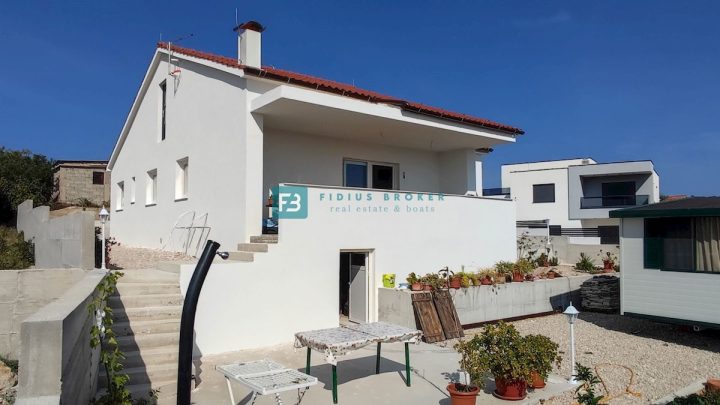 Kuća na prodaju 146 m² – Vodice