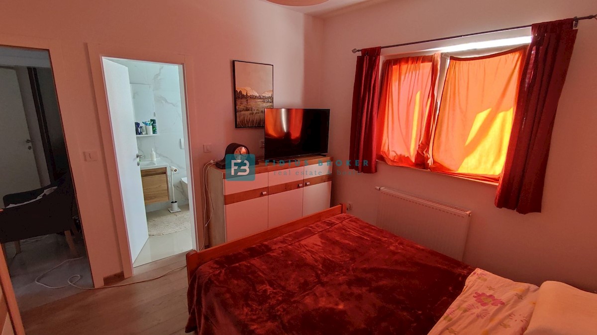 Dům Na prodej - ŠIBENSKO-KNINSKA VODICE