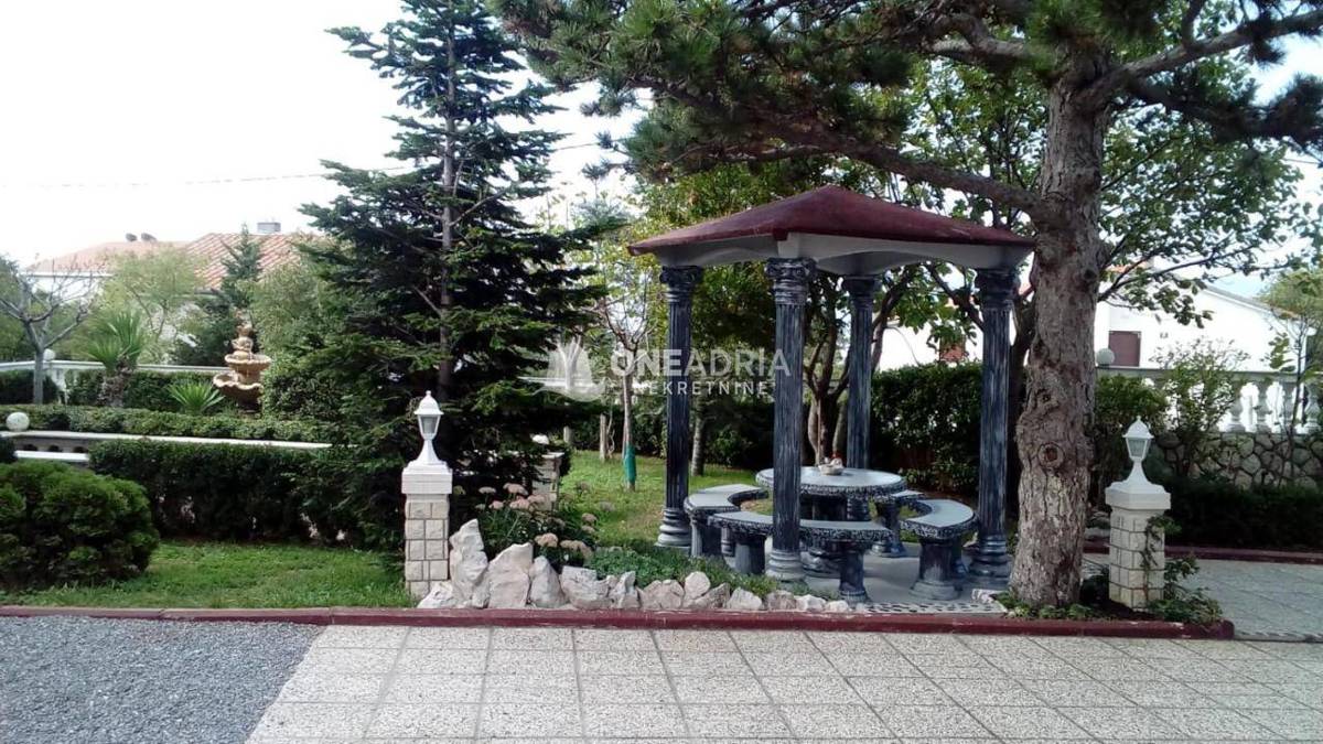 House For sale - PRIMORSKO-GORANSKA NOVI VINODOLSKI