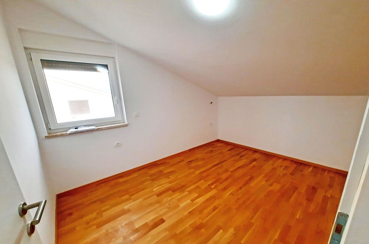 Apartment Zu verkaufen - PRIMORSKO-GORANSKA KRK