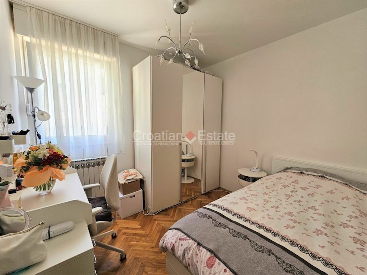 Flat For sale - SPLITSKO-DALMATINSKA OMIŠ