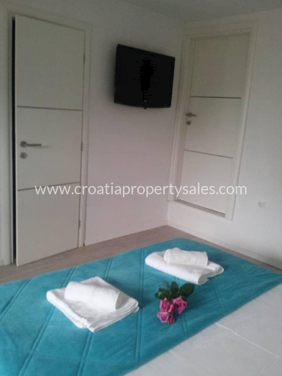 House For sale - SPLITSKO-DALMATINSKA TROGIR