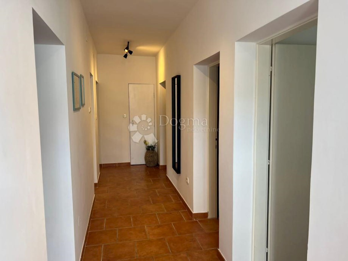Apartma Naprodaj - PRIMORSKO-GORANSKA Crikvenica
