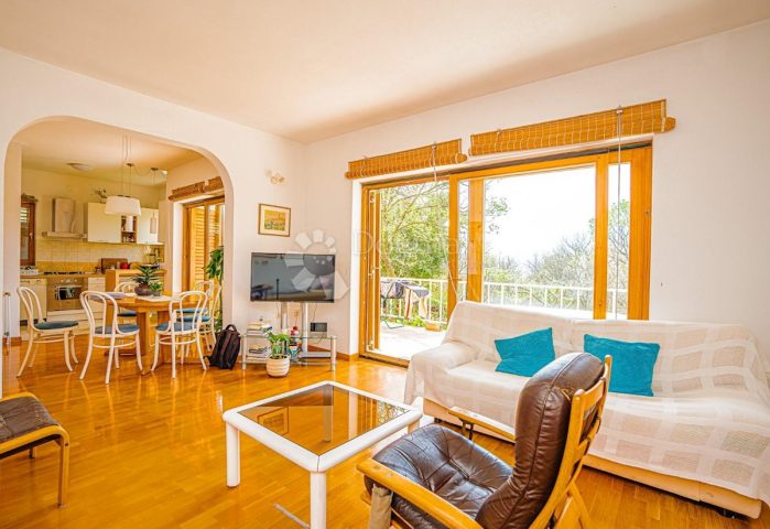 Dom na predaj 330 m² – Kostrena