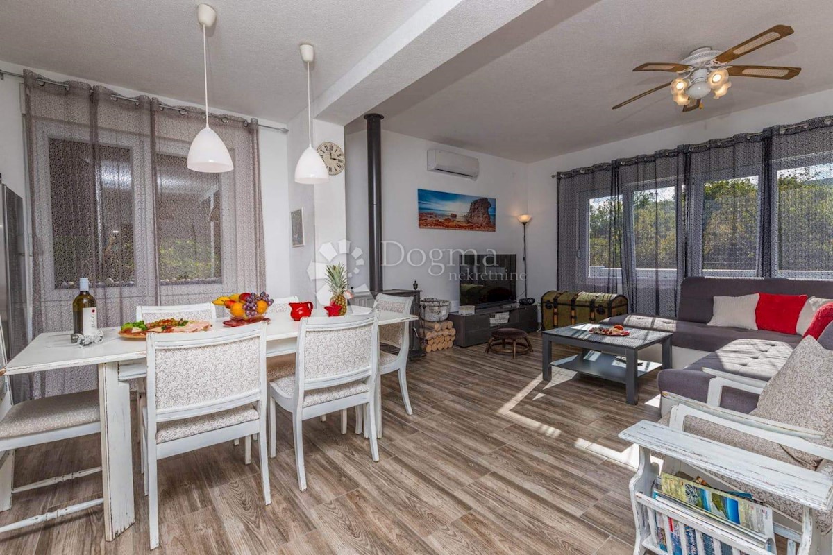 Maison À vendre - PRIMORSKO-GORANSKA VINODOLSKA OPĆINA